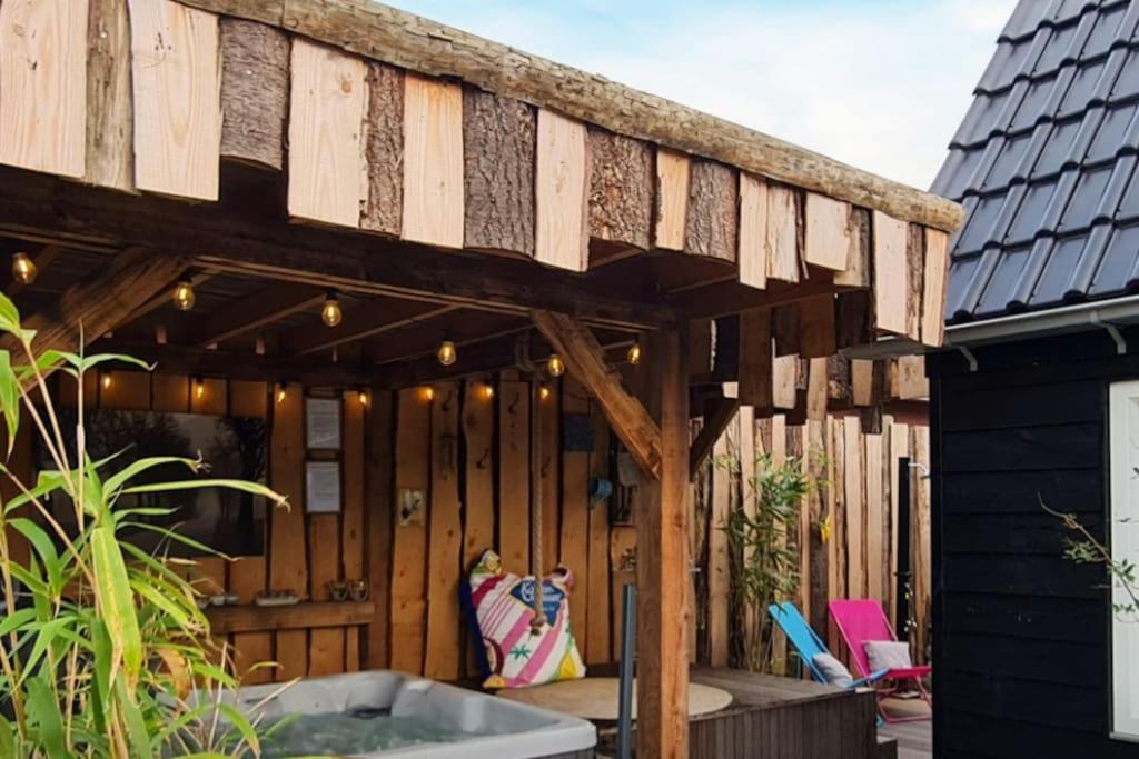 Wellness Chalet Met Jacuzzi, Sauna, Omheinde Tuin, Sint-Annaland Extérieur photo