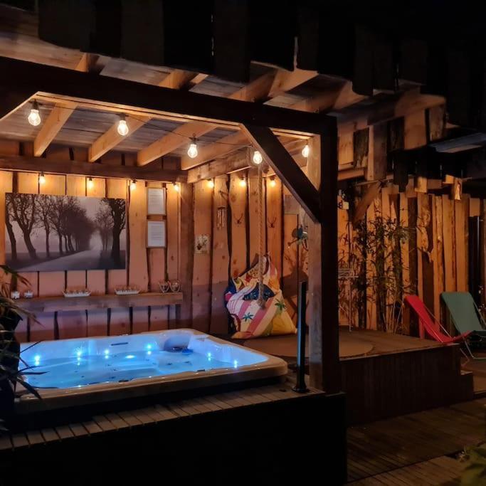 Wellness Chalet Met Jacuzzi, Sauna, Omheinde Tuin, Sint-Annaland Extérieur photo